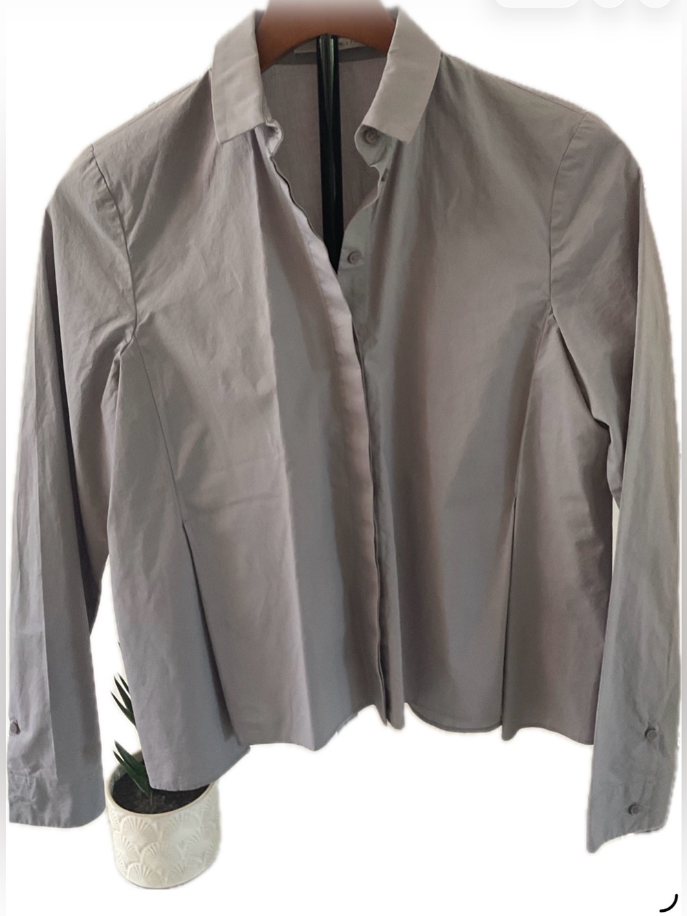 OAK + FORT Gray Tailored Button-Front Blouse with Split Sides.